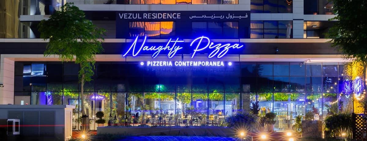 Naughty Pizza (Vezul Residence)